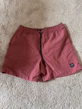 Aeropostale terra cotta shorts Men’s Size L